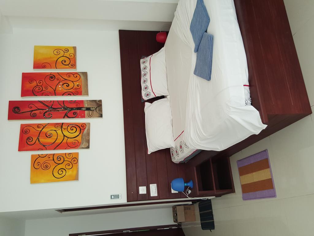 The Den Guest House Hikkaduwa Exterior photo
